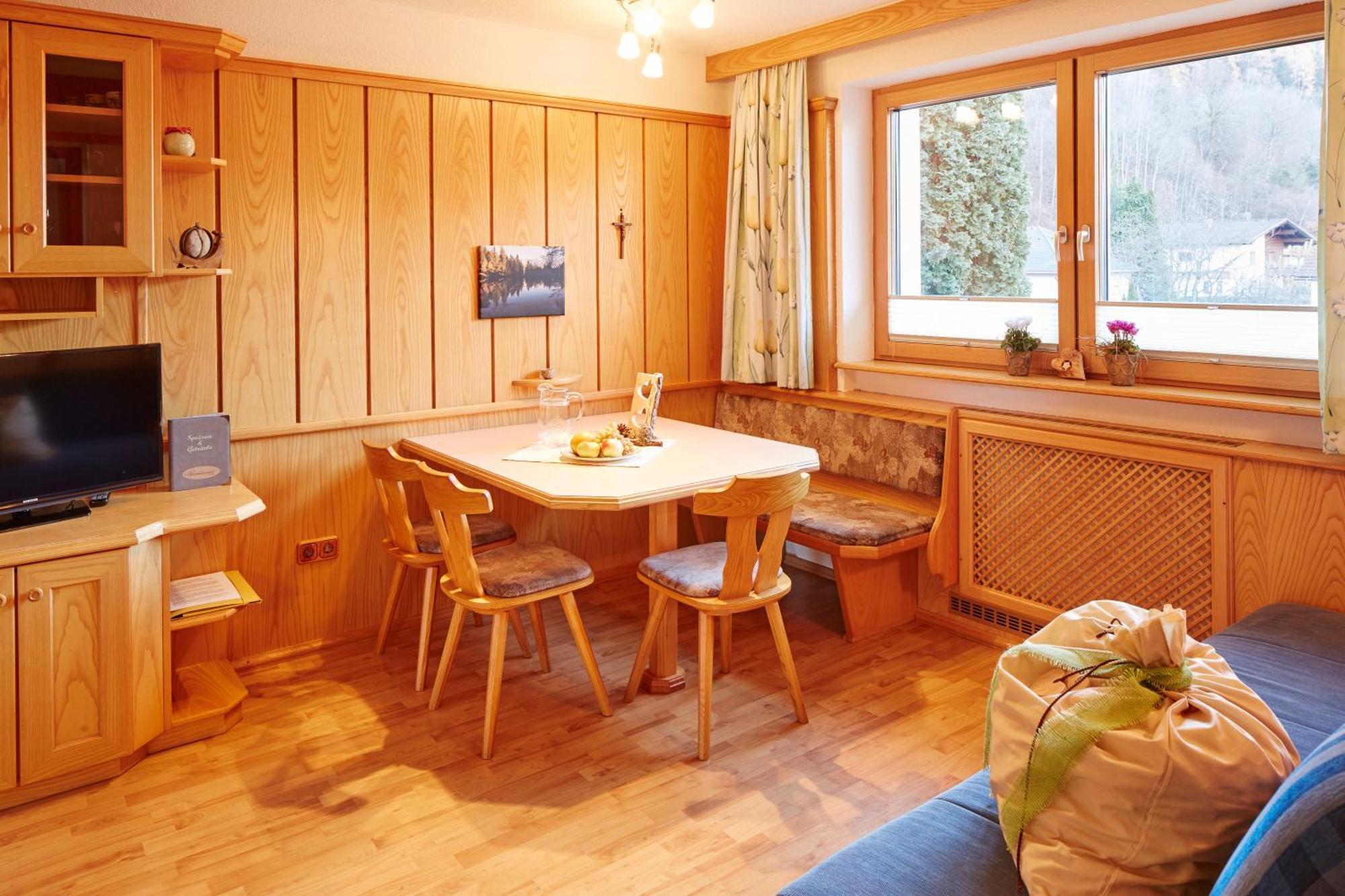 Das Edelweiss - Apartment Kuprian Ried im Oberinntal Kültér fotó